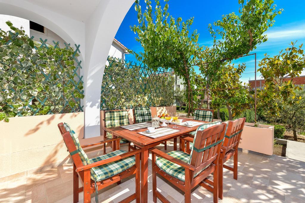 Villa Zdenka Pakoštane Esterno foto