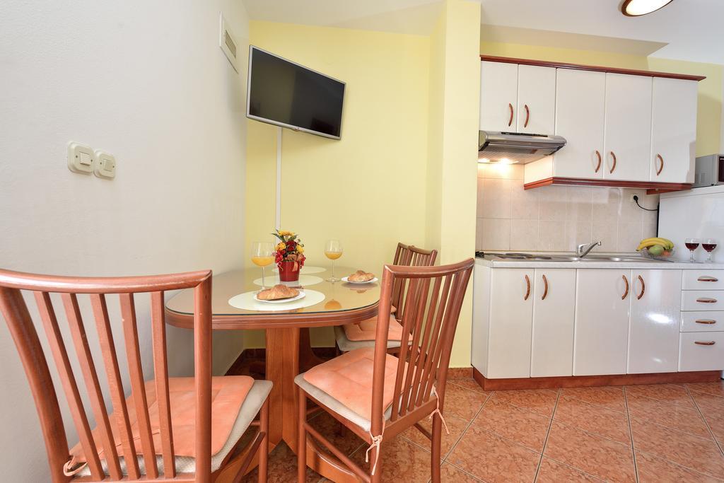 Villa Zdenka Pakoštane Esterno foto