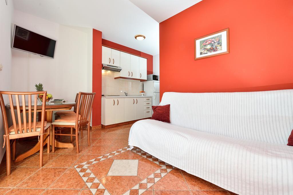 Villa Zdenka Pakoštane Esterno foto